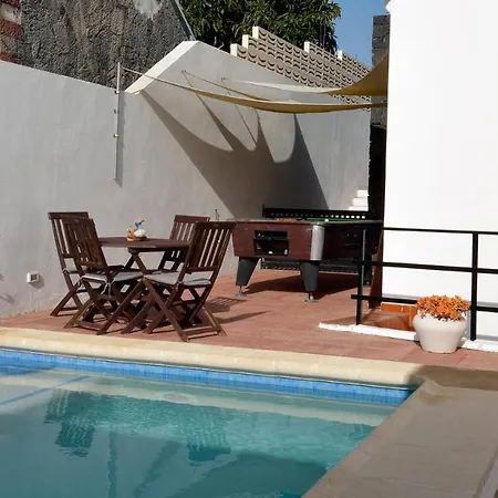 Puerto Del Carmen Sleeps 4 Pool Wifi