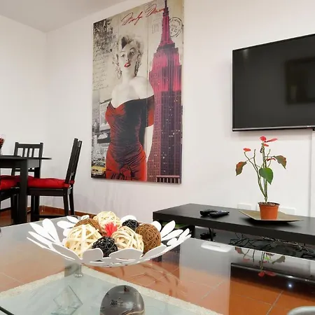Puerto Del Carmen Sleeps 4 Pool Wifi Villa